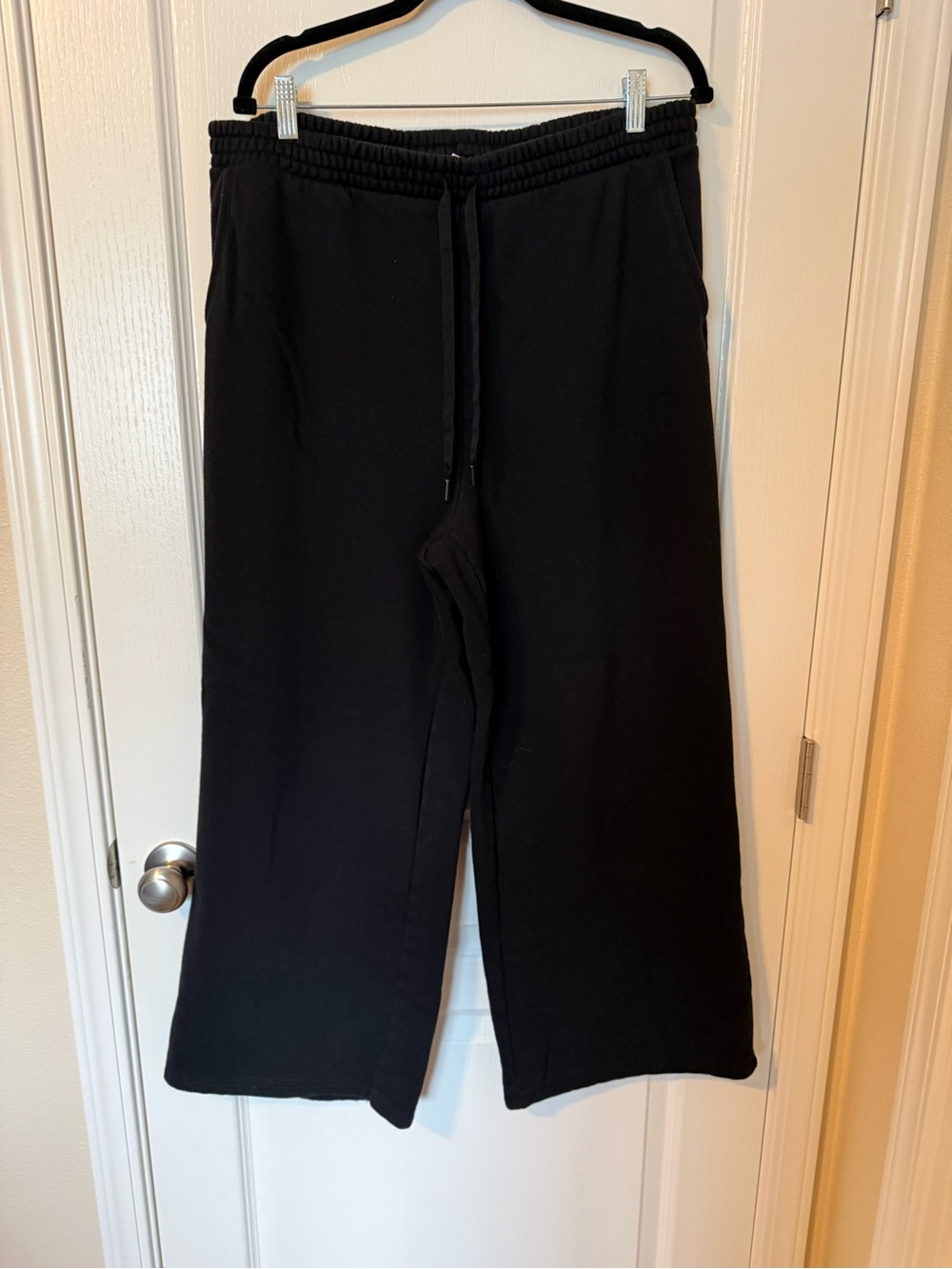 Victoria's Secret Black Wide Leg Sweatpants